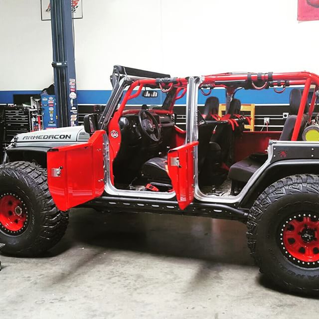 Project StankEye almost thru an axle upgrade, new wheels, 40's, half doors, and a few other goodies. Long travel suspension next. In this picture we're at full bump and no springs.  Clearance is tweaked.#Jeep #Wrangler #JK #ProjectStankEye #StankEe #PoisonSpyder #RacelineWheels #Goodyear #40s #CurrieEnterprise #prpseats #OffRoad #4x4 #SoCal Contact me in private for sponsorship questions.