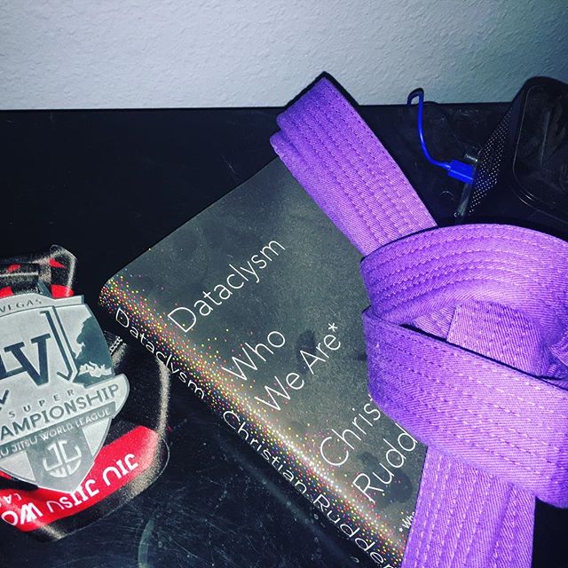 My night stand is full of lessons, learning and goals I'm working towards. Keeps me focused when I read a bit at night and wake up with a visual representation of some of the things I want to achieve or get better at. #datageek #jiujitsu #bjj #jiujitsulifestyle #bjjlife #bjjlifestyle #carlsongracieteam #oss