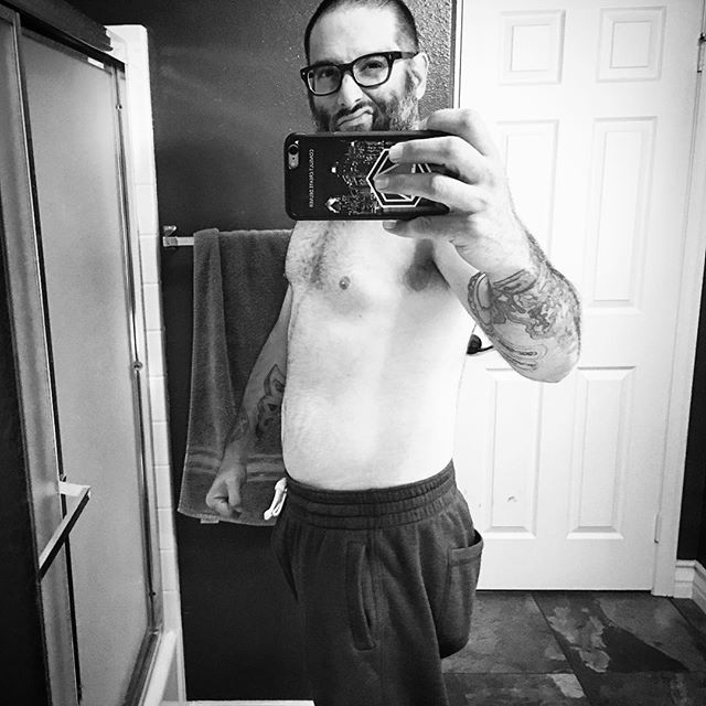 Shirtless Bathroom Selfie. #Heyo #progress #carlsongracieteam #menifee #jiujitsulifestyle #bjj #training #selfmadefamily #selfmade #mediumheavy #bluebelt #oldman #onearmbandit