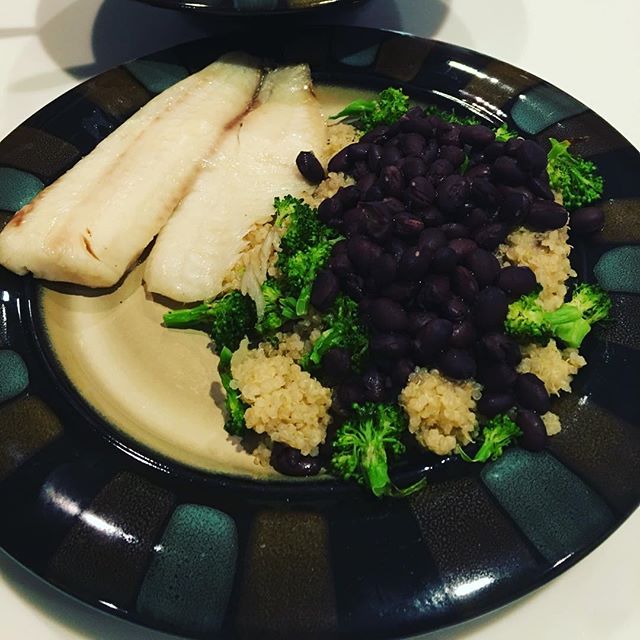 Baked Tilapia, Quinoa smothered with black beans and broccoli along side a spinach salad. #carlsongracieteam #menifee #jiujitsulifestyle #bjj #training #selfmadefamily #mediumheavy #eatclean