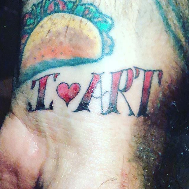 I heart Art.